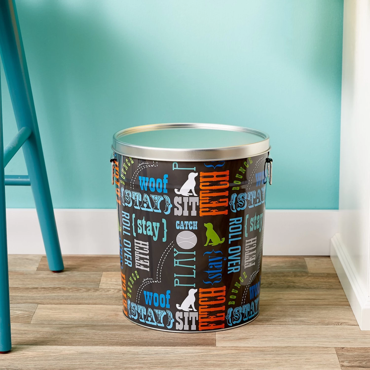 Paw Prints Pet Food Storage Bin, Word Design - Image 2