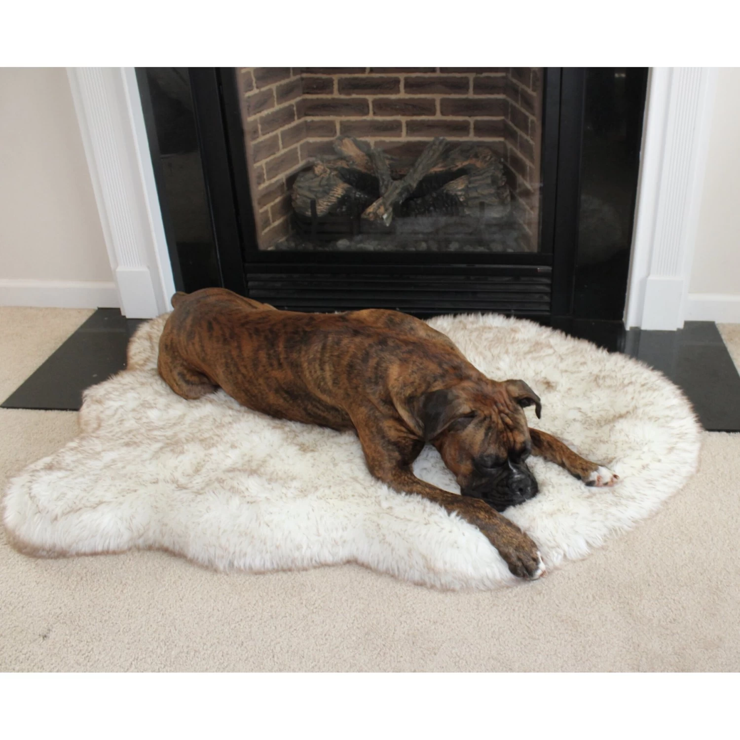 PawBrands PupRug Faux Fur Curve Orthopedic Pillow Dog Bed With Removable Cover, White - Image 5