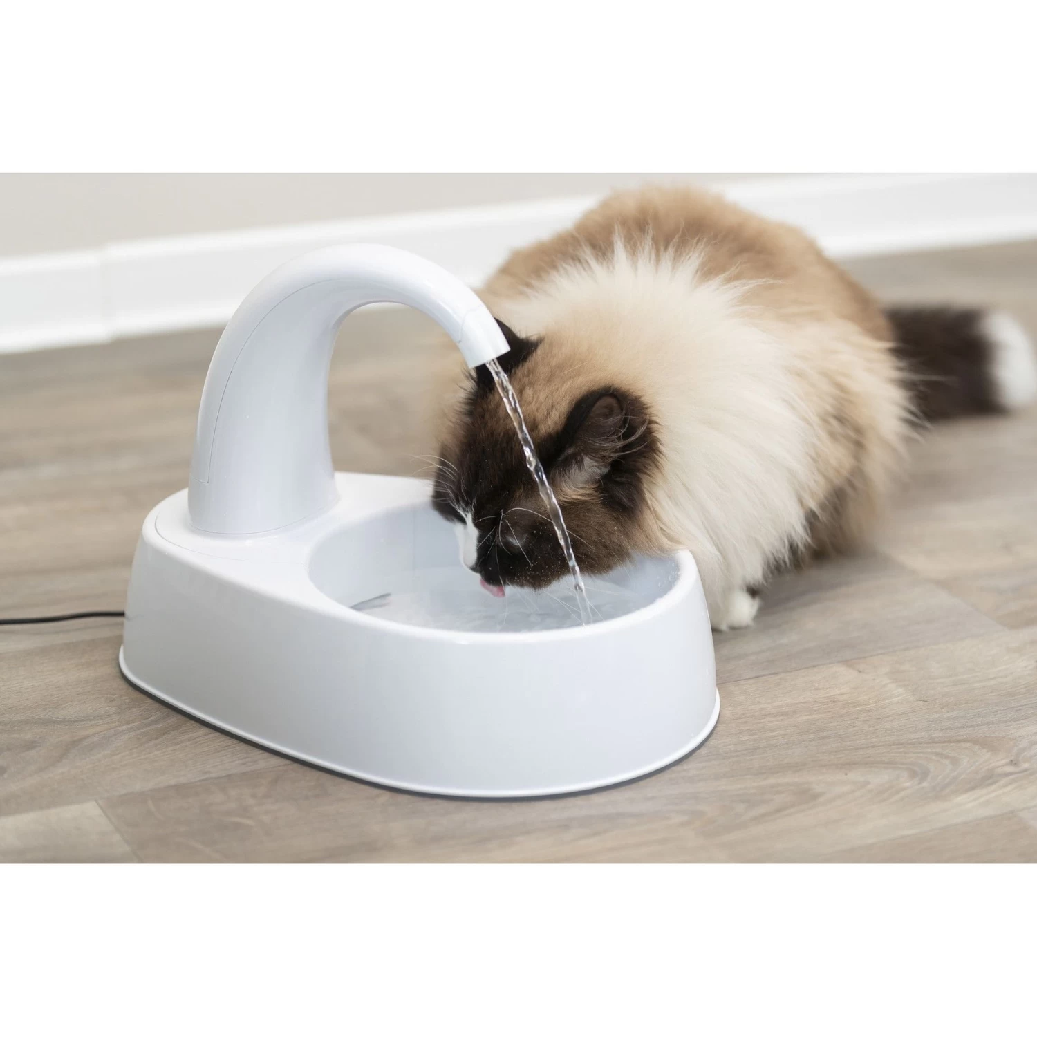 TRIXIE Curved Stream Cat & Dog Water Fountain, White, 84.5-oz - Image 7