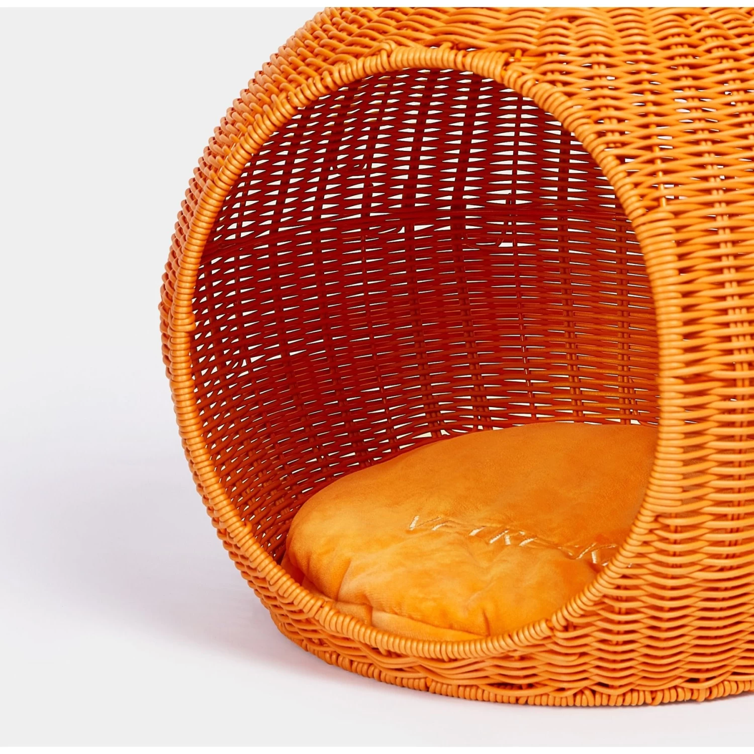 VETRESKA Rattan Cat & Dog Bed - Image 4